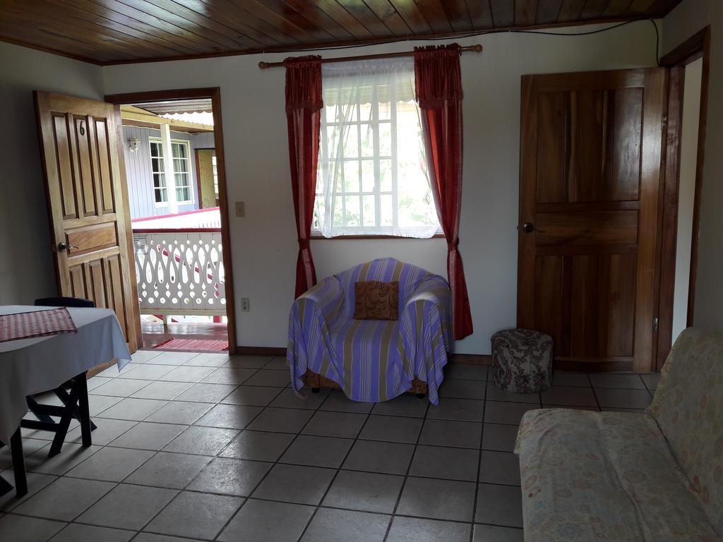 Hotel Posada Isla Chica Bocas del Toro Ngoại thất bức ảnh