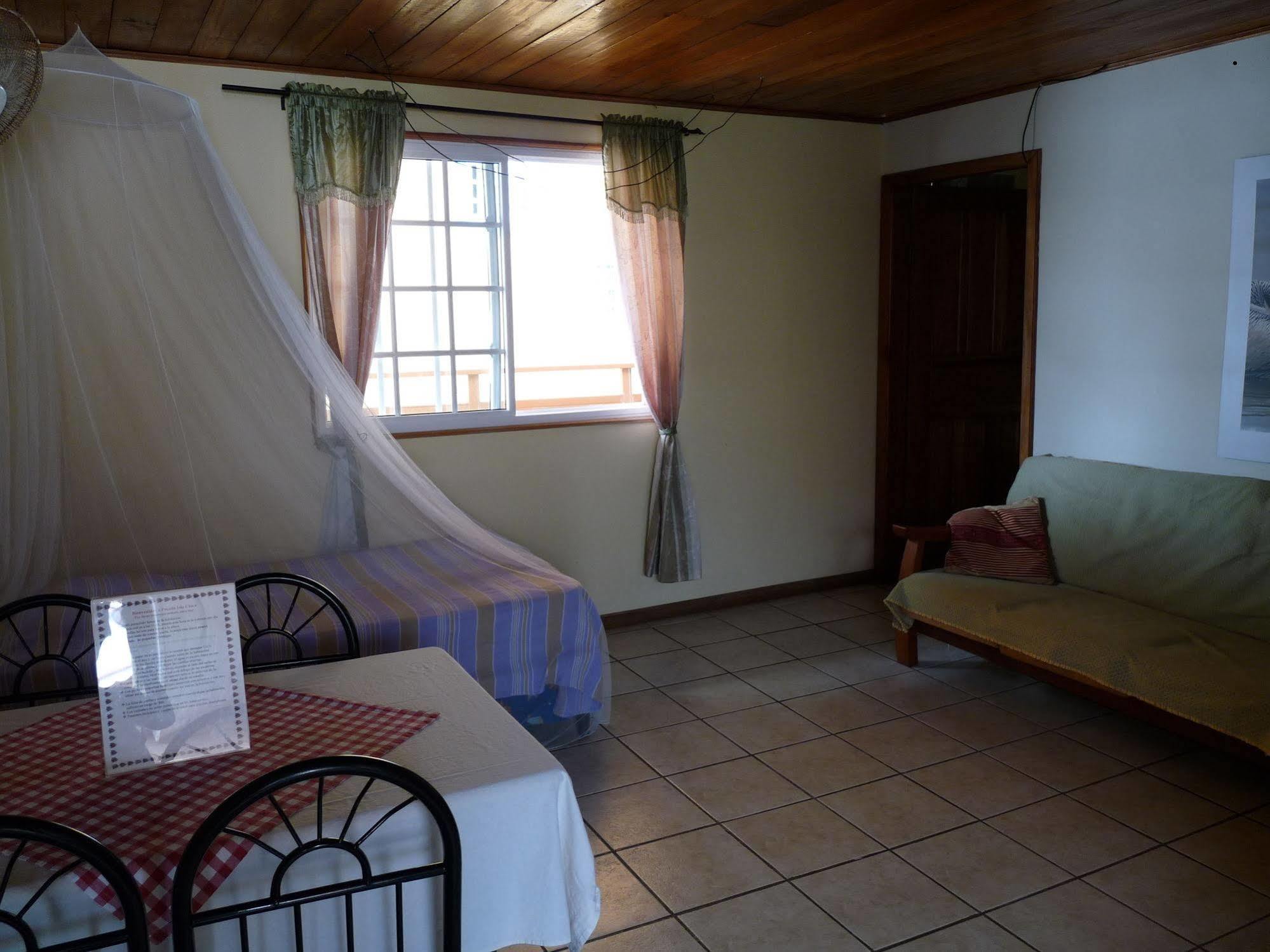 Hotel Posada Isla Chica Bocas del Toro Ngoại thất bức ảnh
