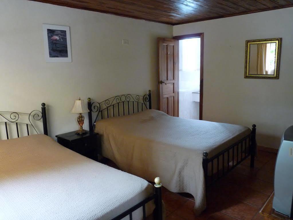 Hotel Posada Isla Chica Bocas del Toro Ngoại thất bức ảnh